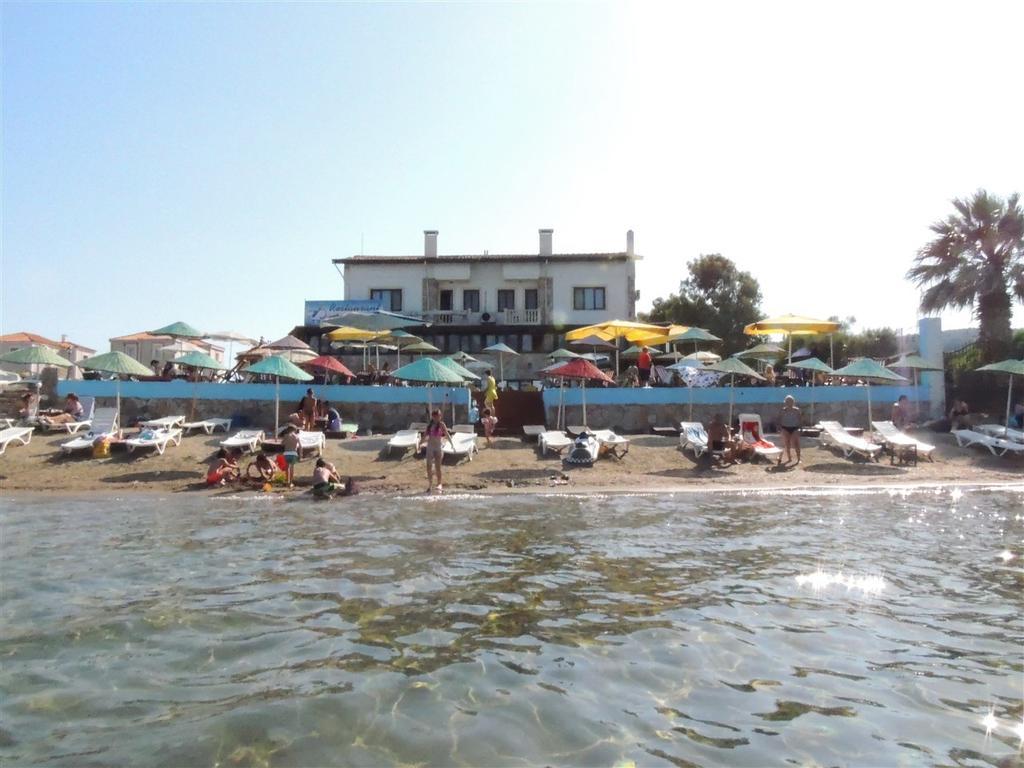 Cunda Beyaz Balina Hotel Ayvalı Esterno foto
